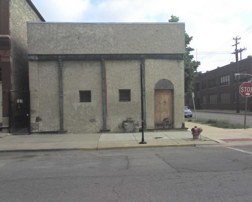 2600 W 25th St., Chicago, IL 60608