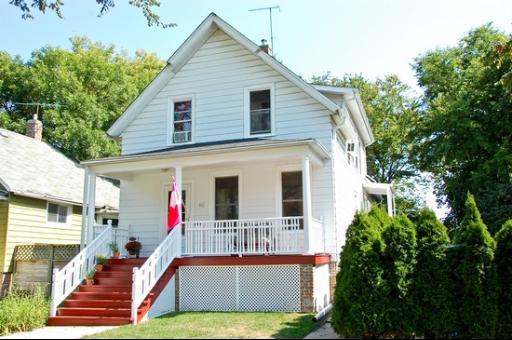 941 Sherman Ave., Evanston, IL 60202