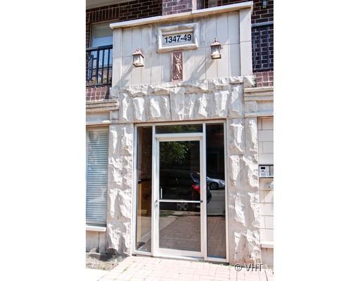 1349 N Sedgwick St. #3N, Chicago, IL 60610