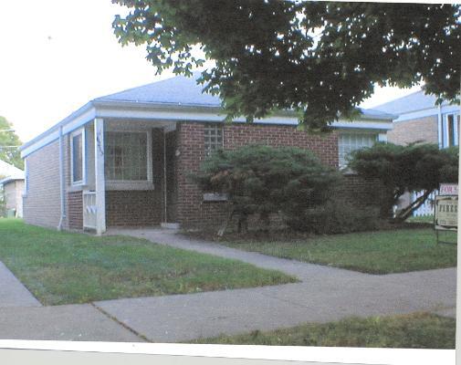 6213 S Neenah Ave., Chicago, IL 60638