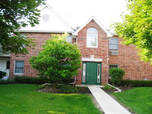 541 Leah Ln. #1B, Woodstock, IL 60098