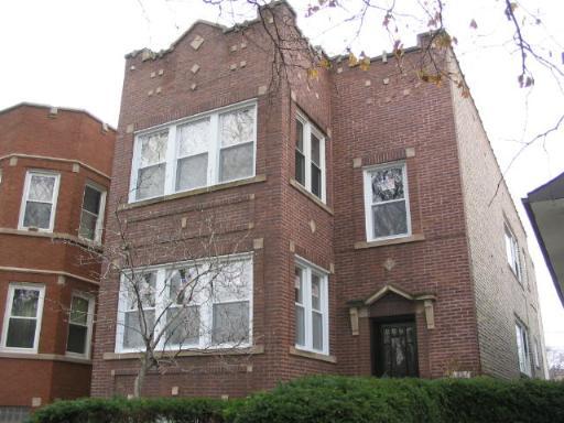 6427 N Maplewood Ave., Chicago, IL 60645