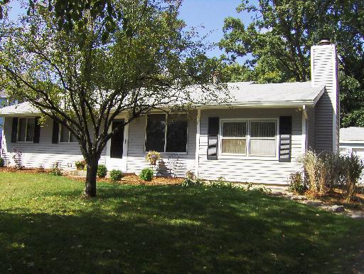810 Florence St., Mchenry, IL 60051