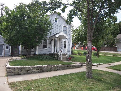 202 Cass St., Lemont, IL 60439