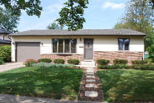 2113 Dartmoor Dr., Joliet, IL 60435