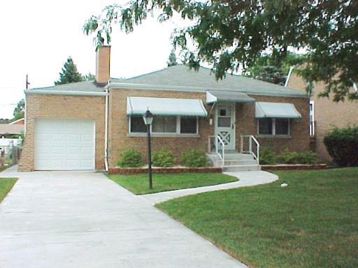 3009 Ernst St., Franklin Park, IL 60131