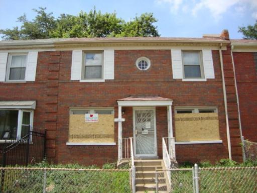 7402 S Jeffery Ave., Chicago, IL 60649
