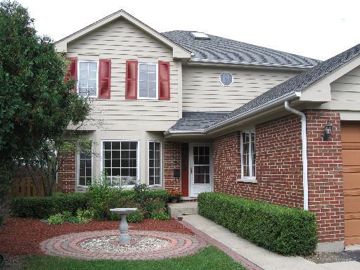 1659 Orchard Ln., Northfield, IL 60093
