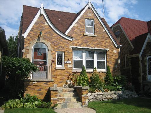 5824 W Wilson Ave., Chicago, IL 60630