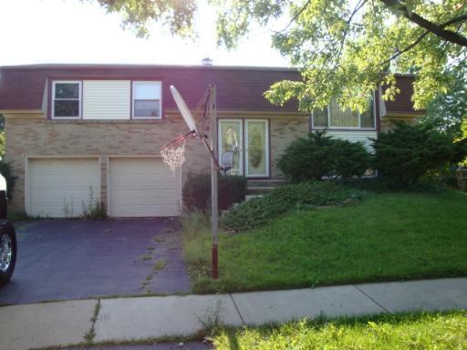 4 Willow Ct., Bolingbrook, IL 60440