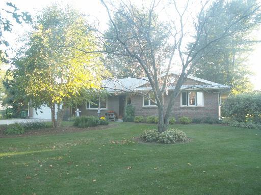 9436 Oscaree Dr., Rockford, IL 61103