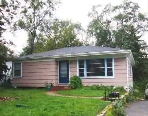 2144 Maple Ave., Downers Grove, IL 60515