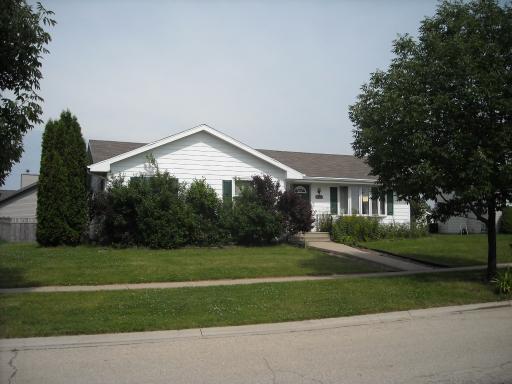 2618 John Bourg Dr., Plainfield, IL 60586