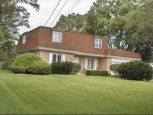 3014 N Schoenbeck Dr., Arlington Heights, IL 60004