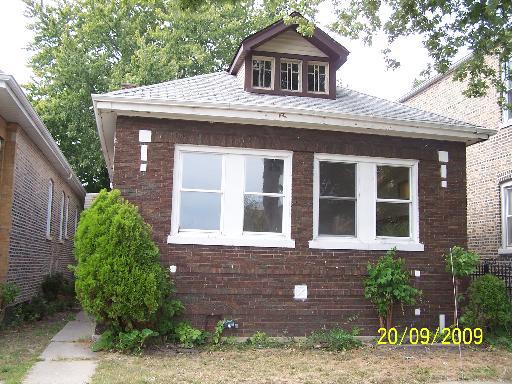 6042 S Rockwell St., Chicago, IL 60629