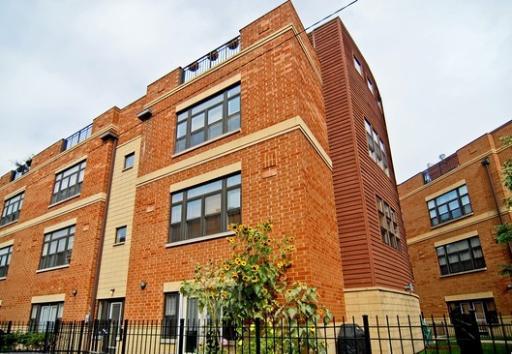2310 W Bloomingdale St. #A, Chicago, IL 60647