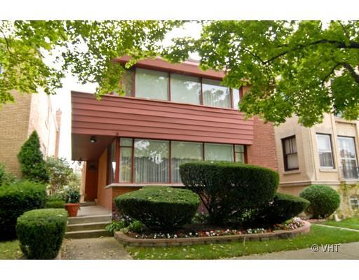 5651 N Saint Louis Ave., Chicago, IL 60659