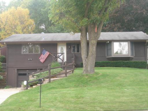 3703 Oak Grove Ave., Rockford, IL 61108