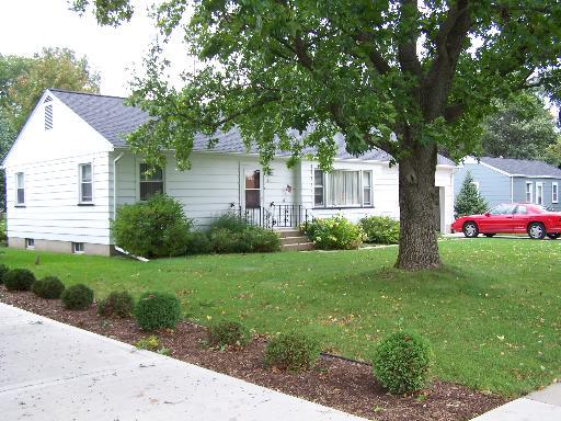 349 E Union St., Seneca, IL 61360
