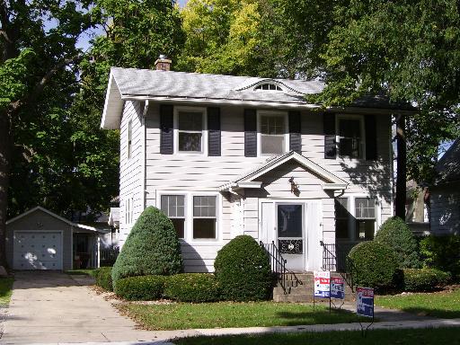 640 Oak Ave., Aurora, IL 60506
