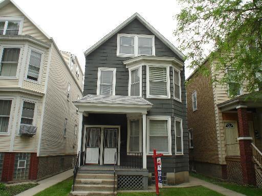 2733 N Ridgeway Ave., Chicago, IL 60647