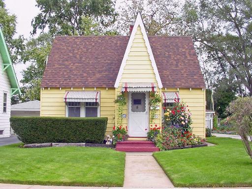 15035 Riverside Dr., South Holland, IL 60473