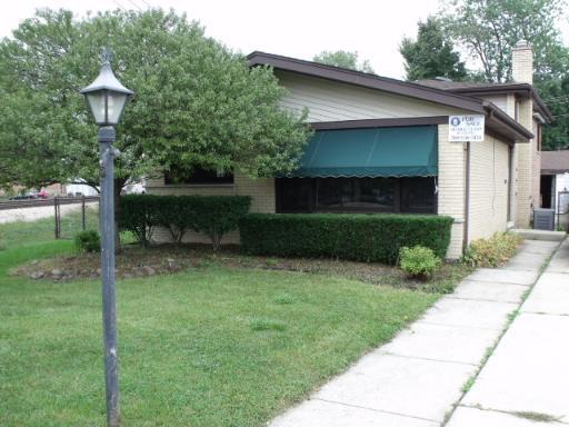 9601 S 53rd Ave., Oak Lawn, IL 60453
