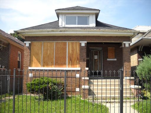 7824 S Paulina St., Chicago, IL 60620