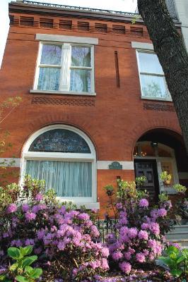 633 W Belden Ave., Chicago, IL 60614
