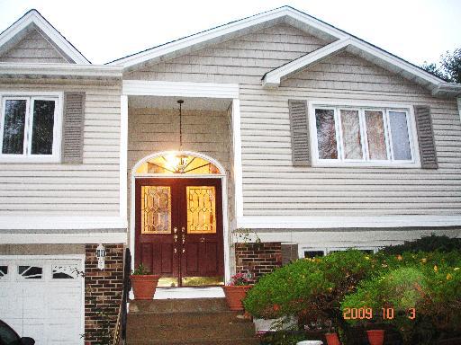 154 W Schubert Ave., Glendale Heights, IL 60139