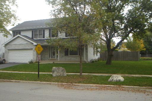 324 Grand Canyon Dr., Bolingbrook, IL 60440