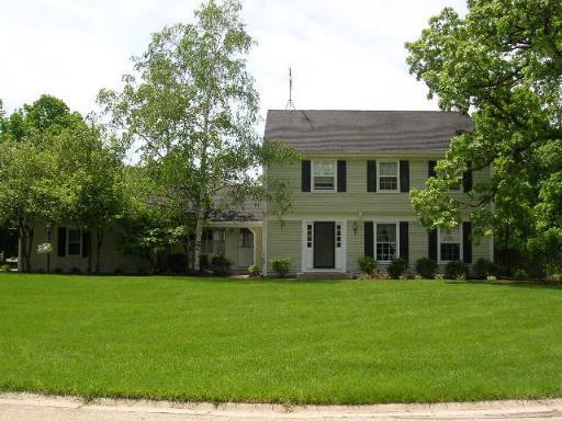 1191 Pine St., Batavia, IL 60510