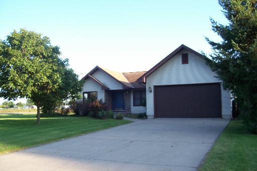 505 Indian Creek Dr., Leland, IL 60531