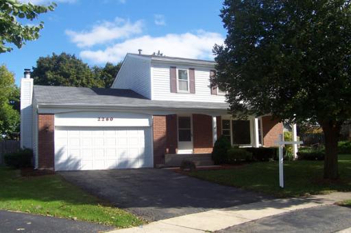 2260 Highfield Ct., Aurora, IL 60504