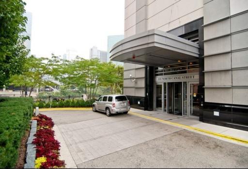 333 N Canal St. #1701, Chicago, IL 60606