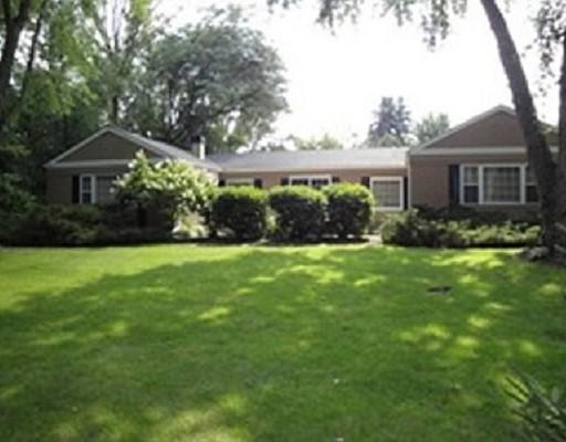 27603 W Cuba Rd., Barrington, IL 60010
