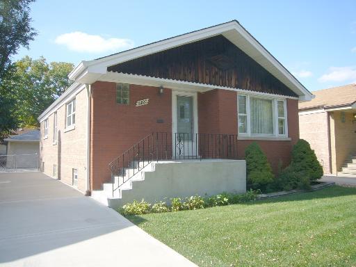 10820 S Rockwell St., Chicago, IL 60655