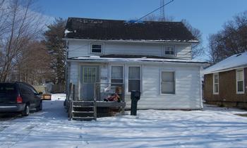 808 Jackson Ave., Dixon, IL 61021