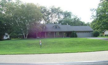 1309 Crestview, Sterling, IL 61081