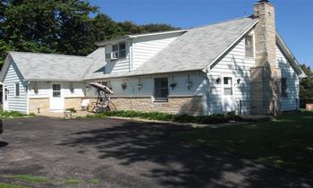 16983 Lyndon Rd., Morrison, IL 61270