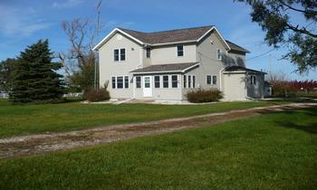 18100 Ritchie Rd., Rochelle, IL 61068