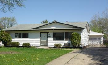 806 W 9th St., Sterling, IL 61081