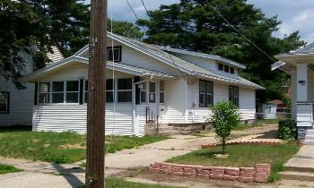 2105 N Court St., Rockford, IL 61103