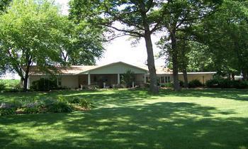 20640 White Oaks Rd., Morrison, IL 61270