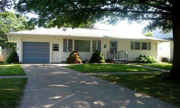 406 W Park, Morrison, IL 61270