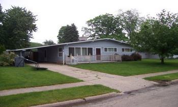 1049 Westview Dr., Rochelle, IL 61068