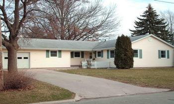 502 Meadow Ln., Morrison, IL 61270