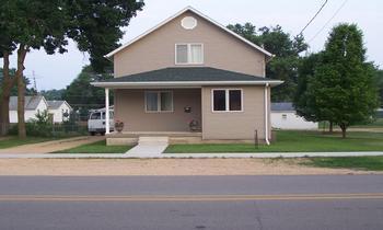 15 W Main, Amboy, IL 61310