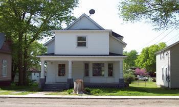 521 Main, Erie, IL 61270