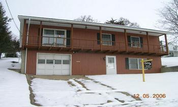 404 E Knox St., Morrison, IL 61270